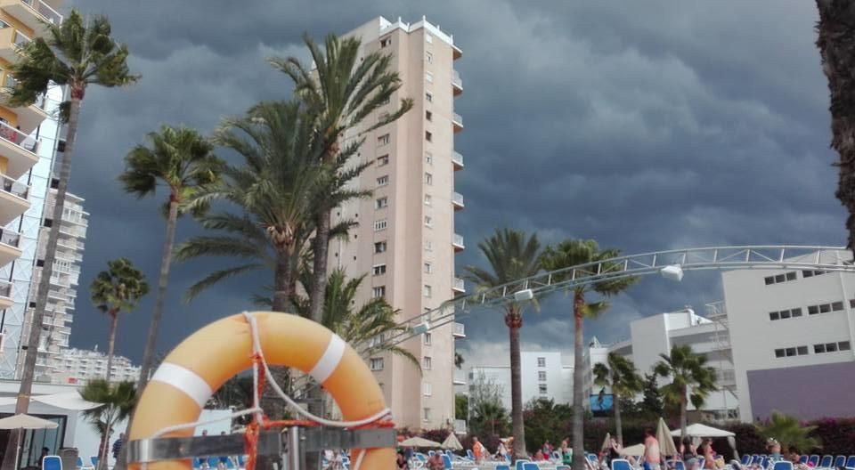 Las fuertes lluvias provocan problemas de circulación en Mallorca