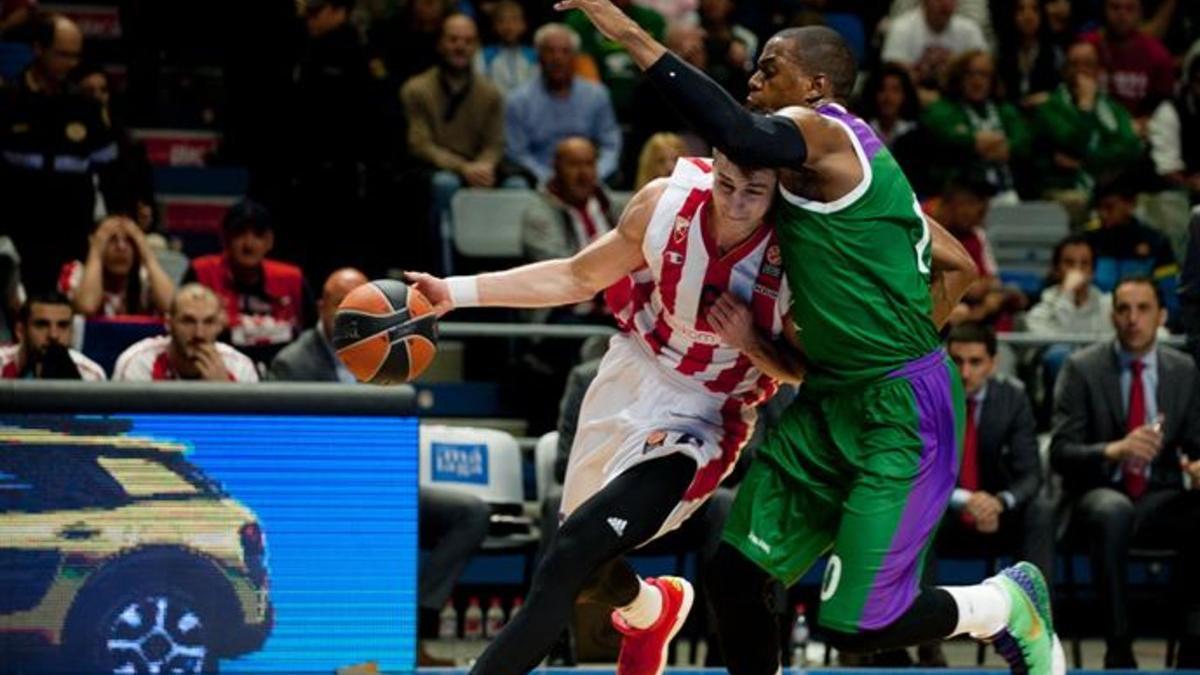 El Unicaja acabó sucumbiendo ante el Estrella Roja