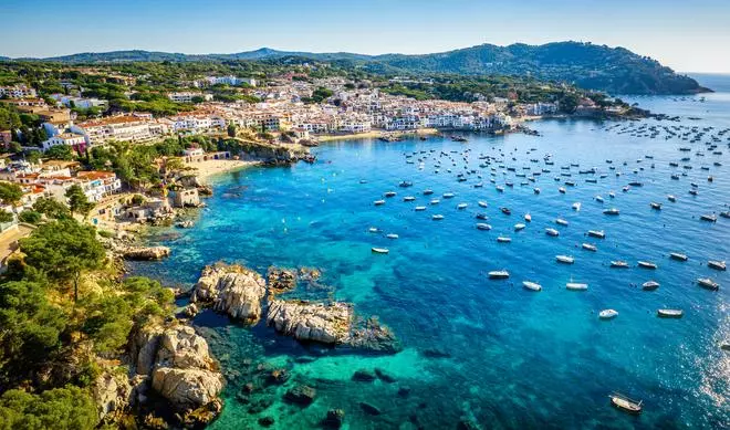 La ruta icónica del Grand Tour de Catalunya: 13 días entre pueblos marineros, viñas históricas y volcanes