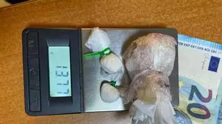 Detenido un hombre por trapichear con droga en Llucena