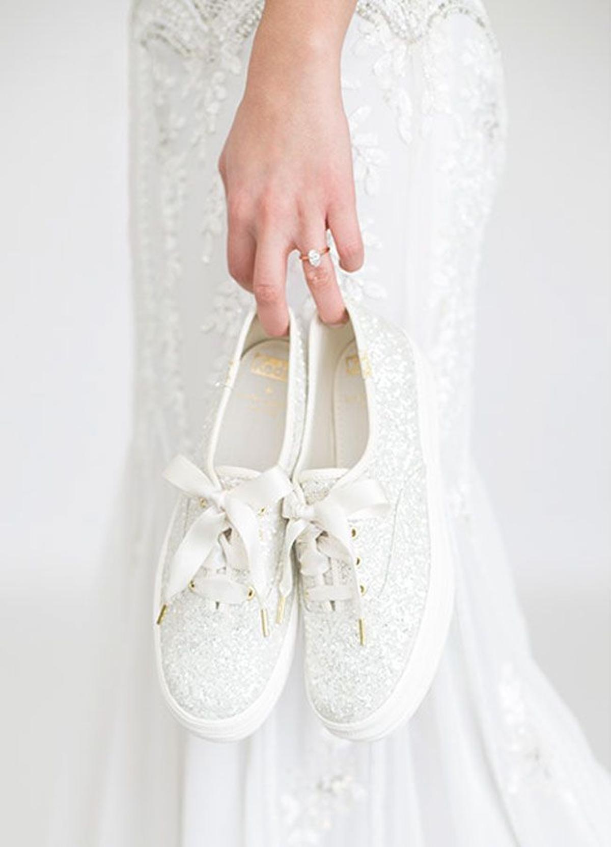 Zapatillas para novias: Ked's X Kate Spade, glitter, perlas, lazos