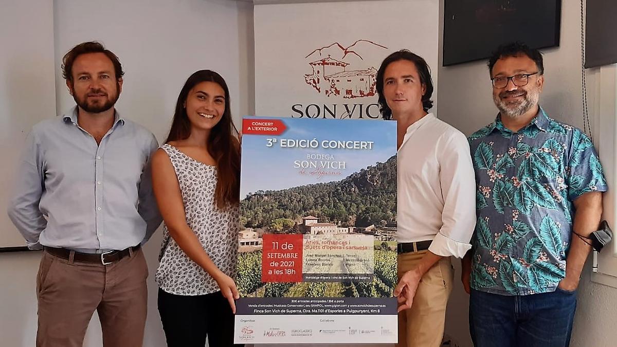 Fernando Sampol, Lorena Bonnin, José Manuel Sánchez y Francesc Blanco