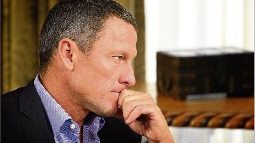 L&#039;exciclista texà Lance Armstrong en un moment de la segona part de l&#039;entrevista amb Oprah Winfrey.