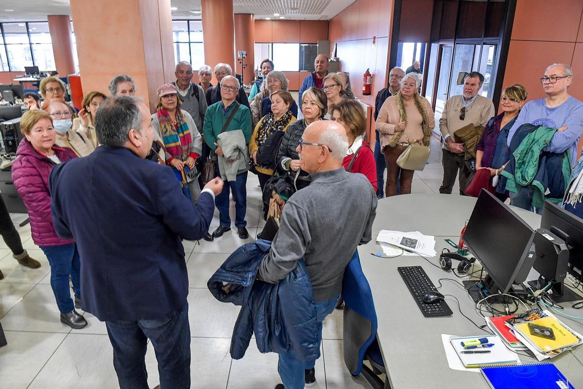 Visita de los alumnos de Peritia et doctrina de la ULPGC al periódico LA PROVINCIA Visita de los alumnos de Peritia et doctrina de la ULPGC al periódico LA PROVINCIA