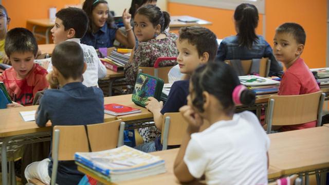 Un aula de un colegio de Tortosa.