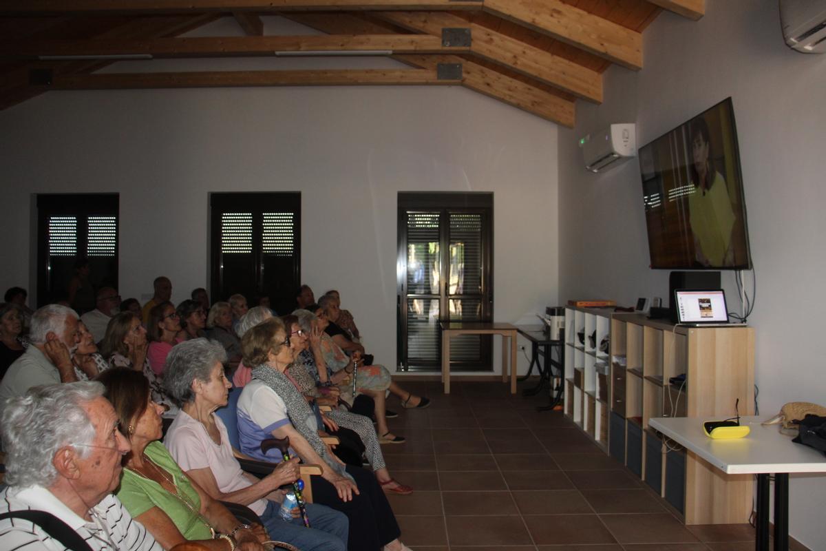 La proyección del documental “Las lavanderas de Soria” abre el ciclo cultural del verano en Otero de Sanabria La proyección del documental “Las lavanderas de Soria” abre el ciclo cultural del verano en Otero de Sanabria