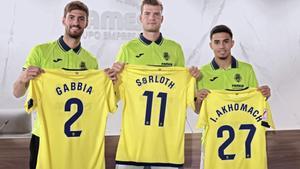 El Villarreal CF presenta a sus tres últimos fichajes