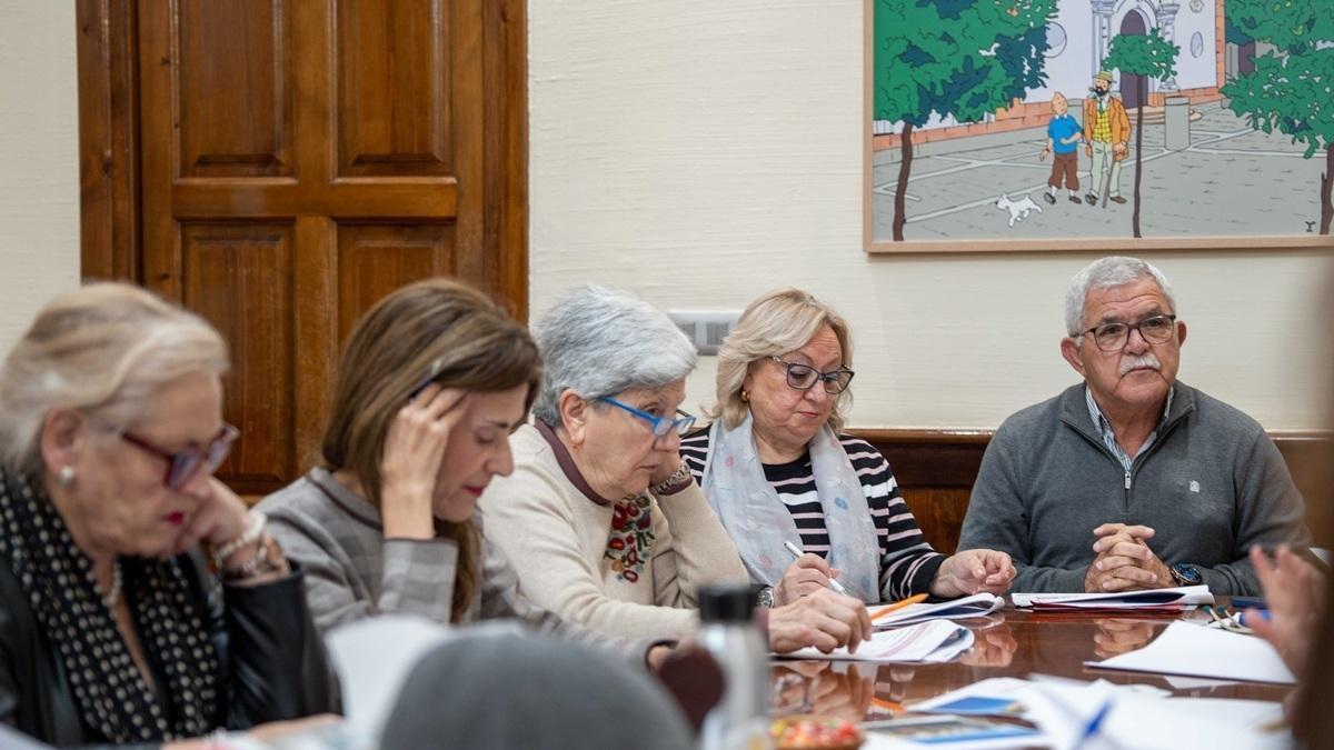 Una reunión del Consejo Local de Mayores de Mérida.