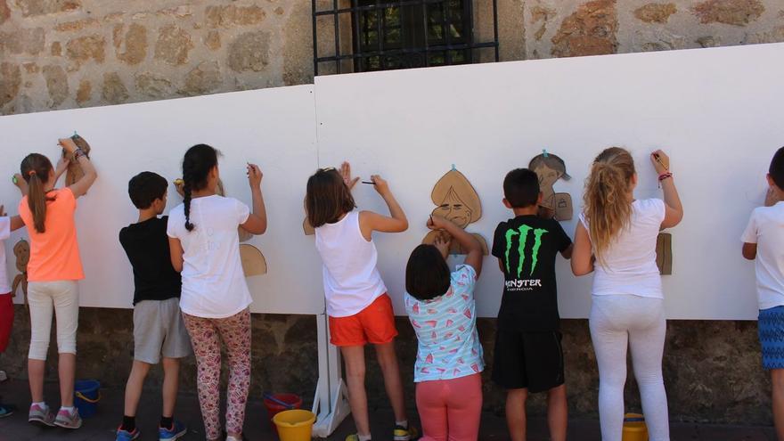 El Centro Municipal de Ocio Diversia de Navalmoral de la Mata pone en marcha una ludoteca