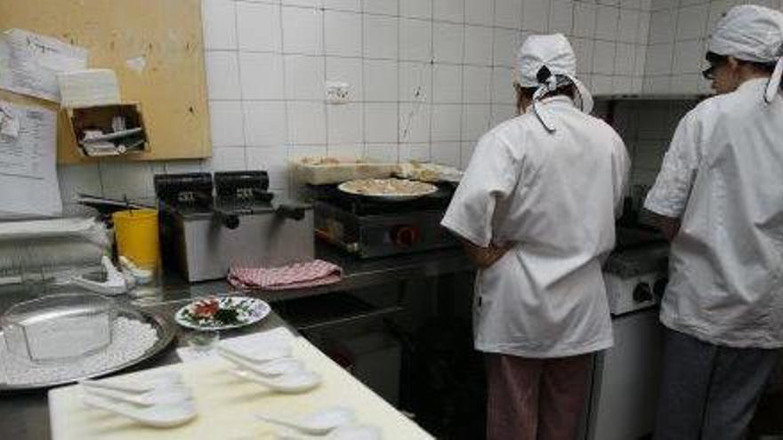 Según el informe de Adecco, hay dificultades para cubrir vacantes de personal de cocina.