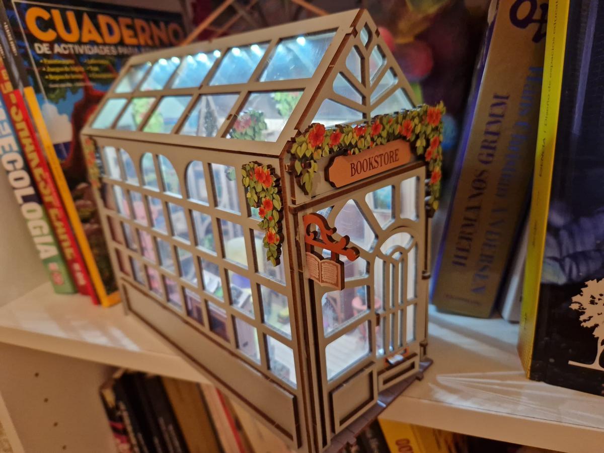 El 'book nook' que va junto a 'La mentira más dulce'.
