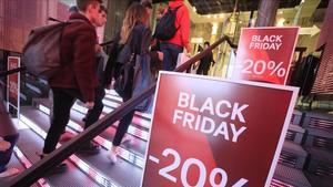 zentauroepp41067518 barcelona 24 11 2017  rebajas en el dia del black friday fot171125232707