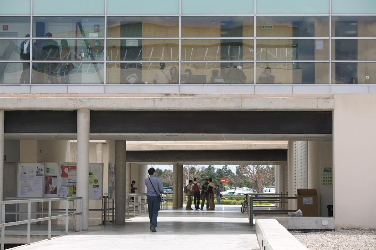 El edificio de la Escuela Politécnica Superior de la UA que se rehabilitará