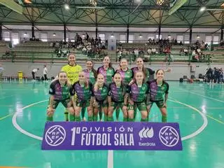 El Atlético Torcal pierde y sigue a la espera de atar la salvación (1-3)