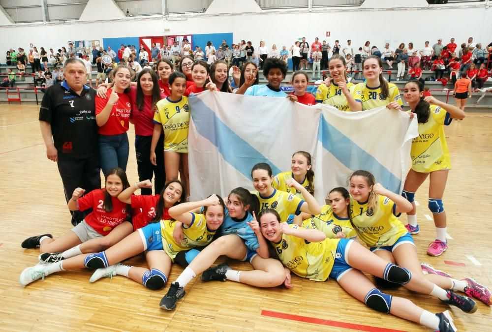 Las viguesas derrotaron al Oviedo BF y acceden a la fase final en la que lucharán los ocho mejores equipos infantiles de España.