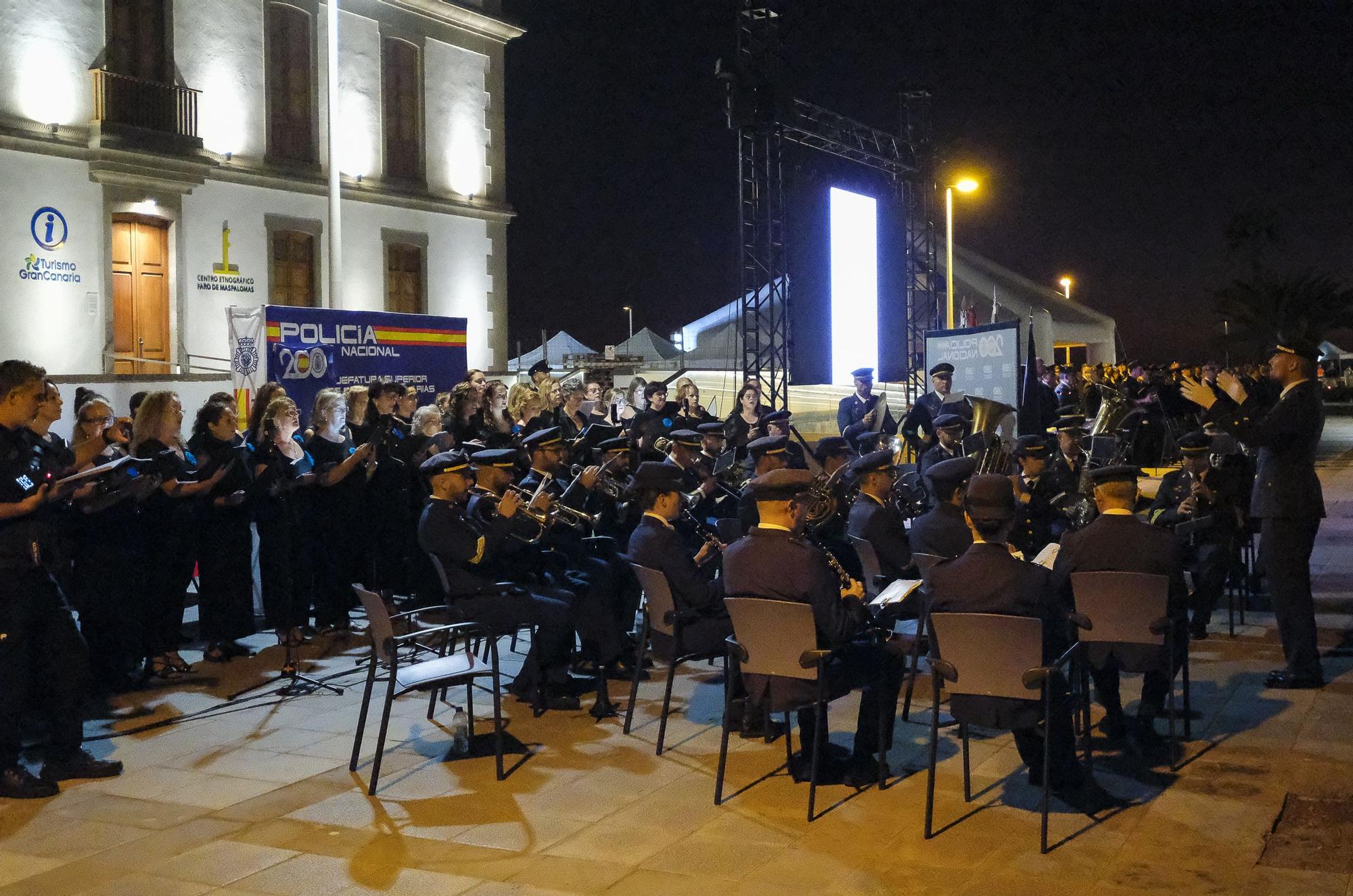 27-09-2024 SAN BARTOLOMÉ DE MASPALOMAS. Acto por el Día de la Policía Nacional, junto al Faro de Maspalomas  | 27/09/2024 | Fotógrafo: Andrés Cruz