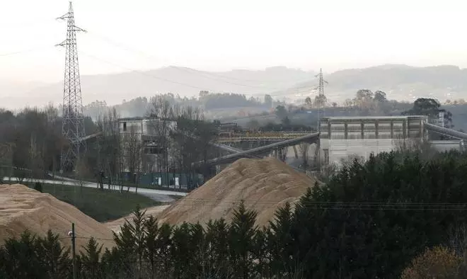 Arcelor quiere excavar otra zona de sus terrenos en el Naranco a cambio de reducir su cantera