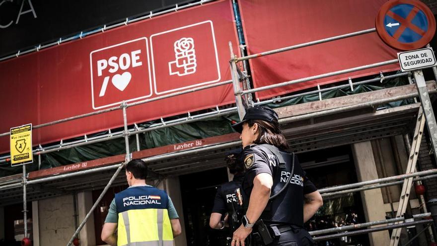 El hundimiento de la casa socialista