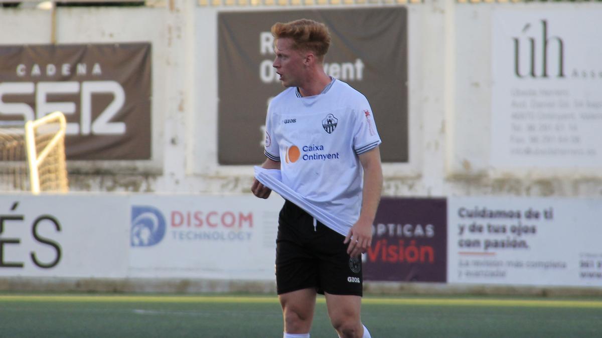 Andreu Serrano, jugador del Onitnyent 1931.