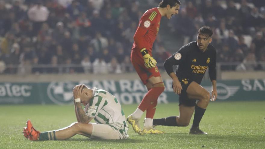 Córdoba CF-Real Madrid Castilla: las imágenes del partido en El Arcángel