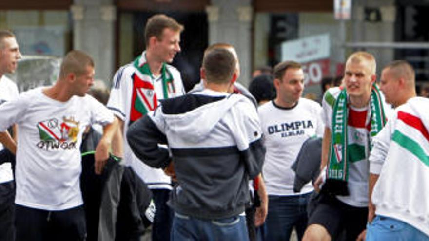 Seguidores del Legia de Varsovia en la Puerta del Sol.