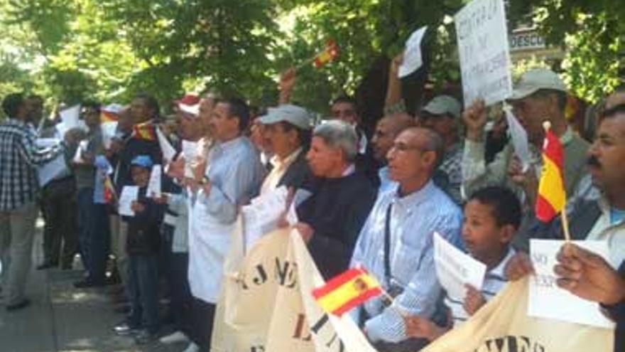 150 inmigrantes de Campo Arañuelo protestan en Cáceres contra la ley de extranjería