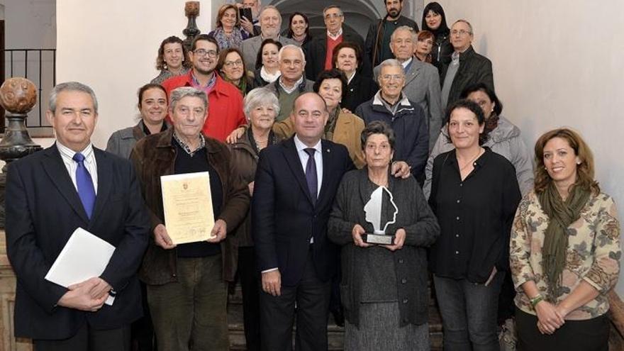 Antequera concede el Premio Solidaridad al padre Félix Urdiales Esteban