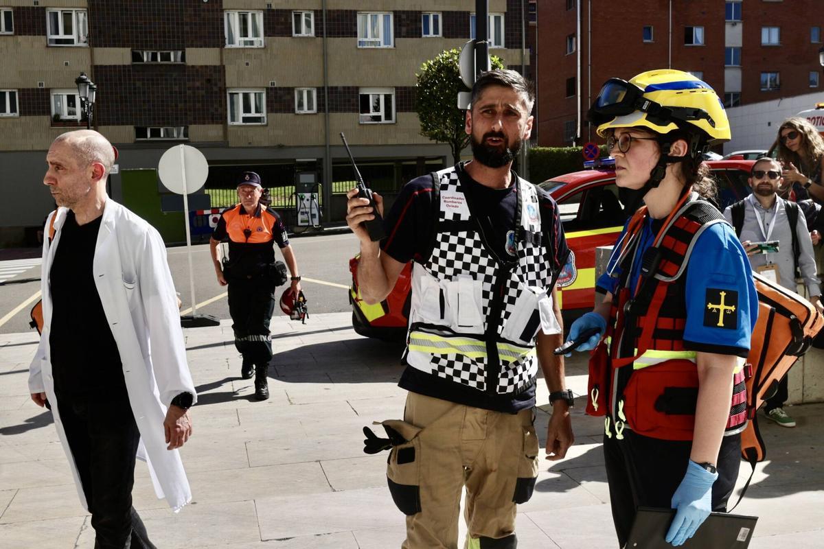 Distintas imágenes del simulacro organizado por la Sociedad Española de Médicos de Familia en Oviedo.