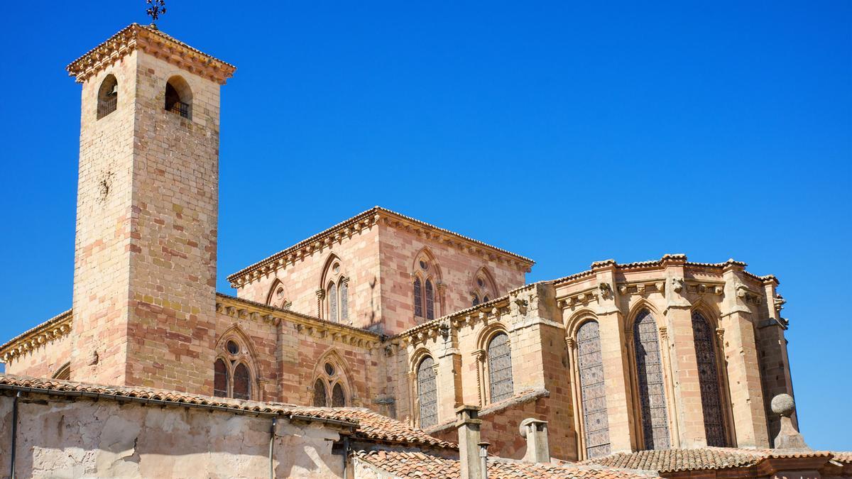 Esta catedral aguarda uno de los lugares más increíbles de España.