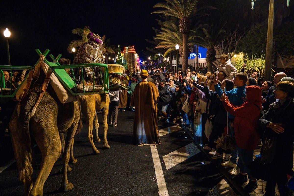 Así fue la Cabalgata de Reyes en Arrecife 2026
