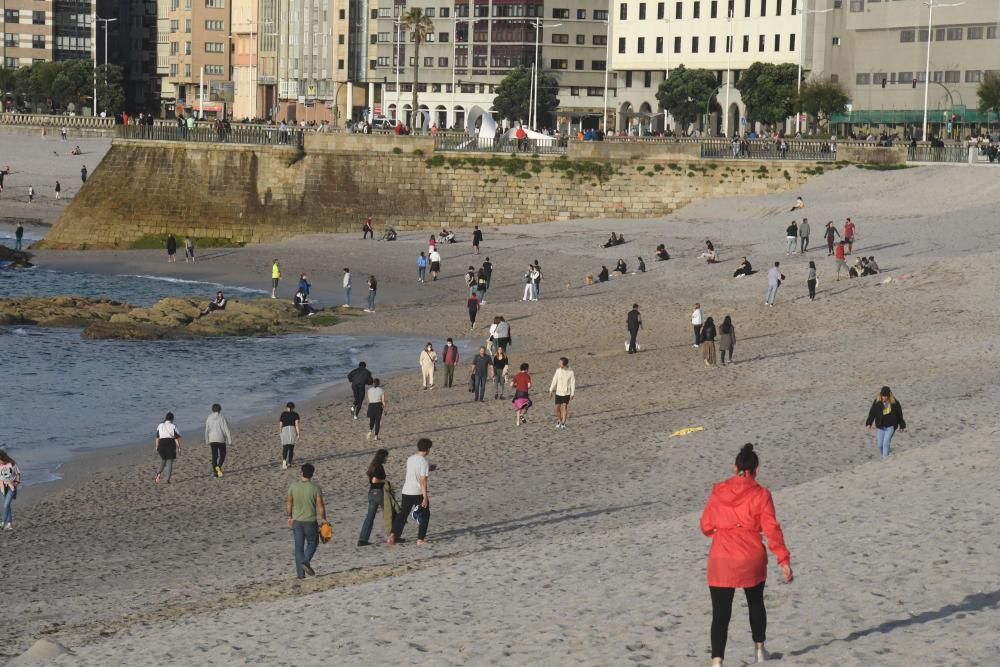 Así estaba el paseo esta tarde en A Coruña