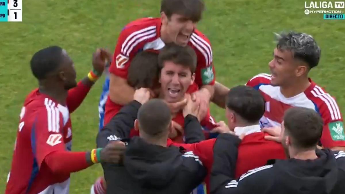 Locura por el gol del hijo de Manolo Lama con el Granada: "¡Gol del 'Bicho'!"