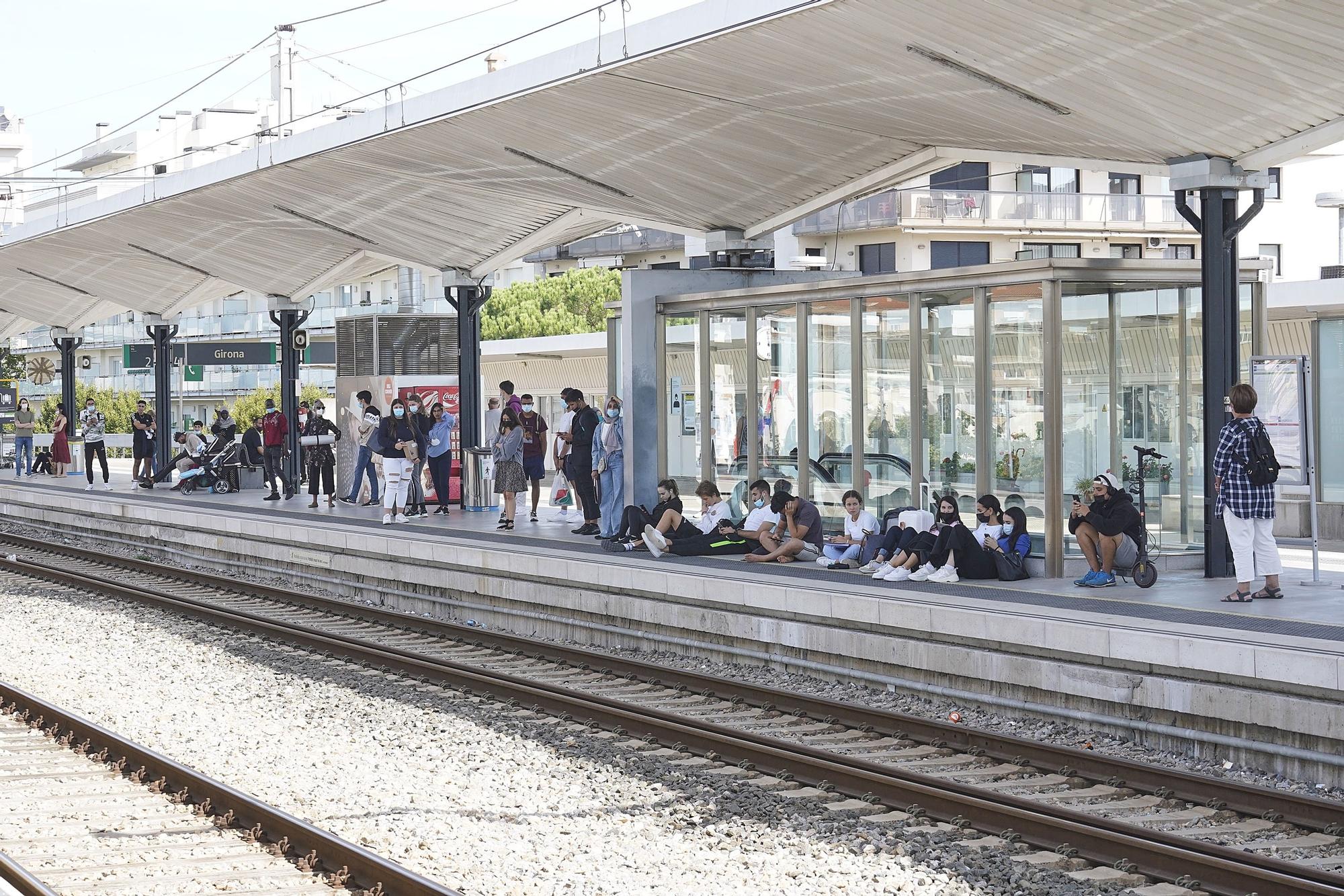 La vaga de Renfe porta el caos ferroviari a Girona