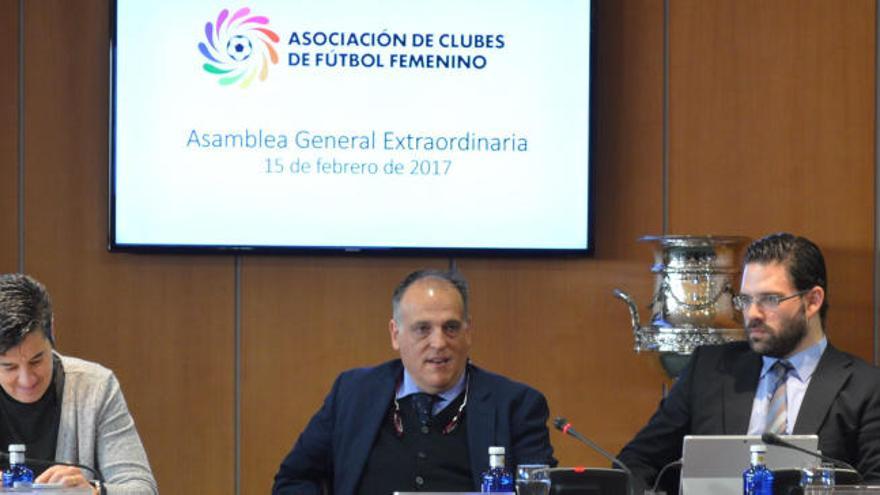 &quot;Si el problema es LaLiga, LaLiga se aparta del fútbol femenino&quot;