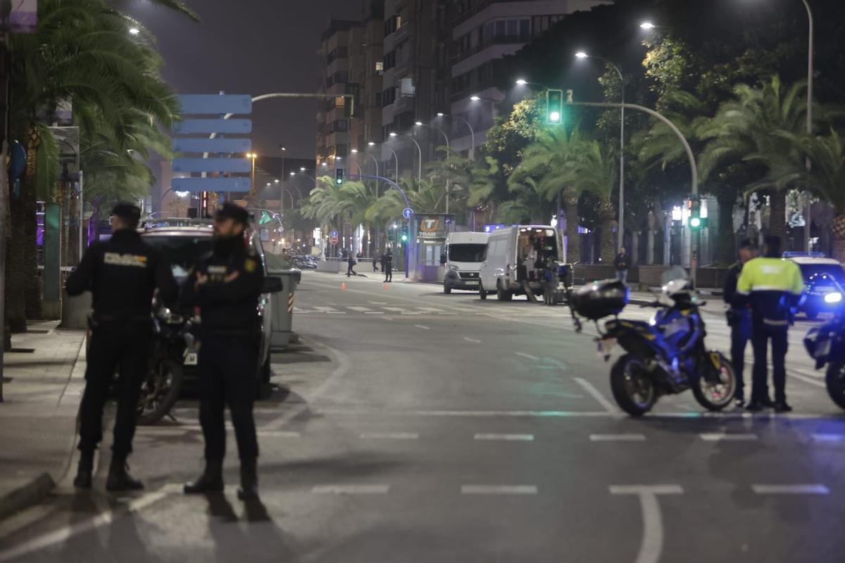 Dispositivo policial en el centro de Alicante.