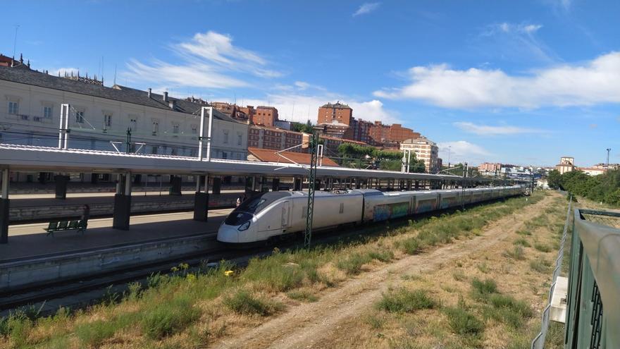 Talgo entrega el día 7 los nuevos trenes Avril de Zamora y el 15 los presenta el ministro