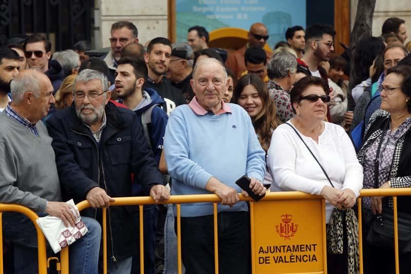 Búscate en la mascletà del 6 de marzo