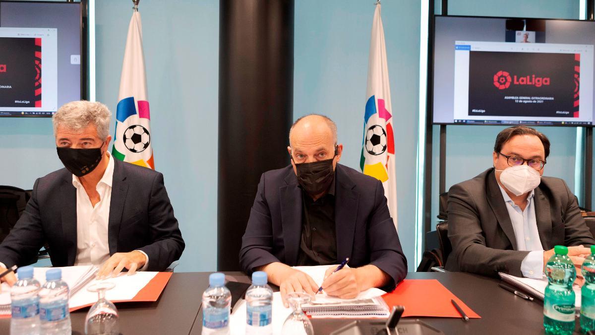 Javier Tebas preside la Asamblea General Extraodinaria de La Liga