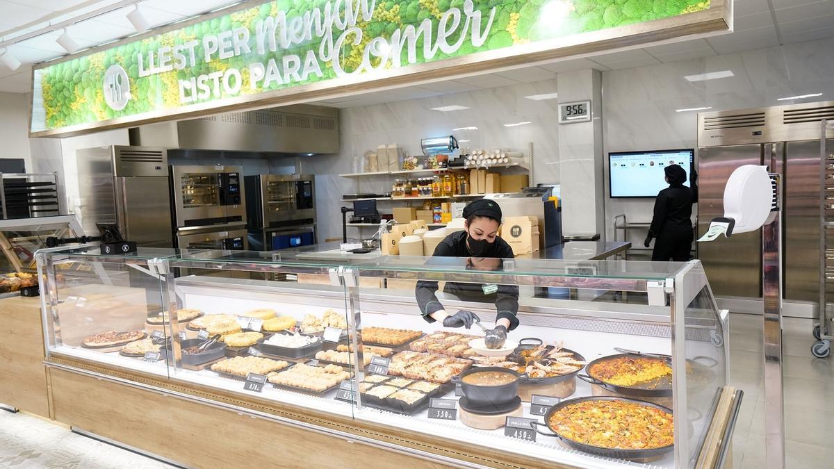 Archivo - Mercadona abre en Can Burgos (Ibiza) la sección &#039;Listo para Comer&#039; .