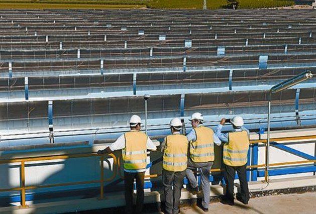 Artur Mas, inaugurando la planta termosolar de Les Borges Blanques.