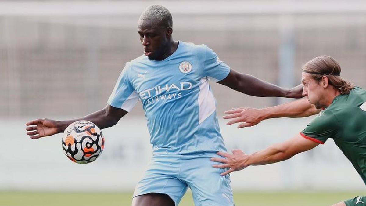 Mendy, en un partido con el City