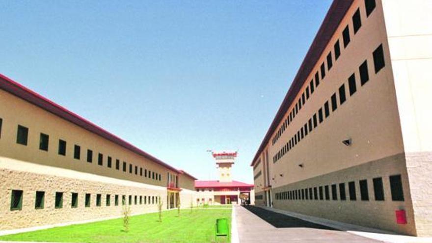 La cárcel de Mansilla de las Mulas, donde ingresaron las dos detenidas por la muerte de Isabel Carrasco.