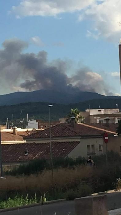 Un incendio amenaza la Calderona en Gátova