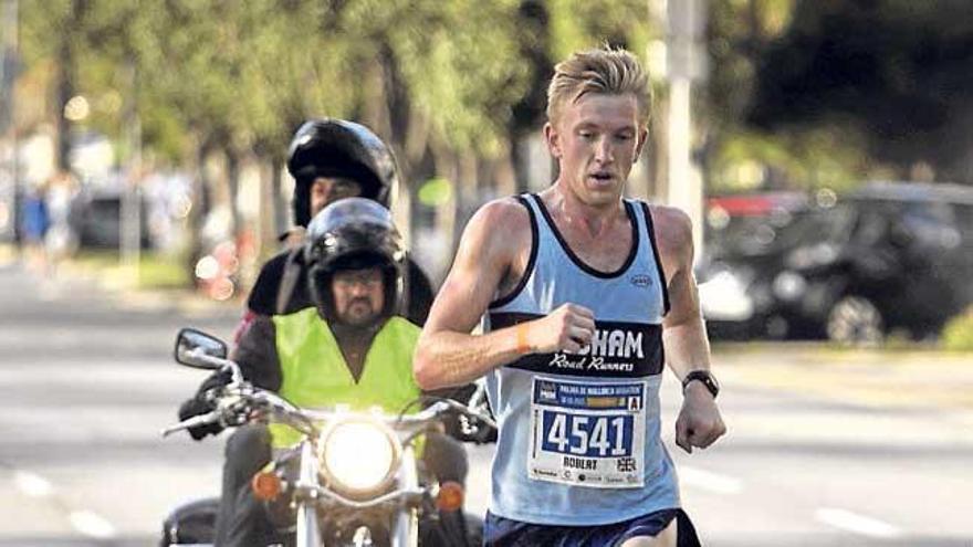 Danson, ayer en el medio maratón.