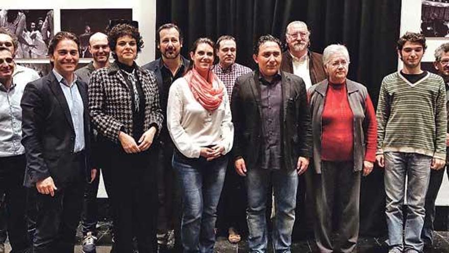 El elenco de ´Tosca´, ayer en el Principal.