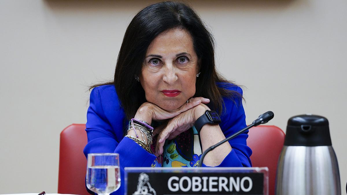 Sánchez lanza a los ministros contra Robles por su versión sobre la alerta del CNI en Ceuta