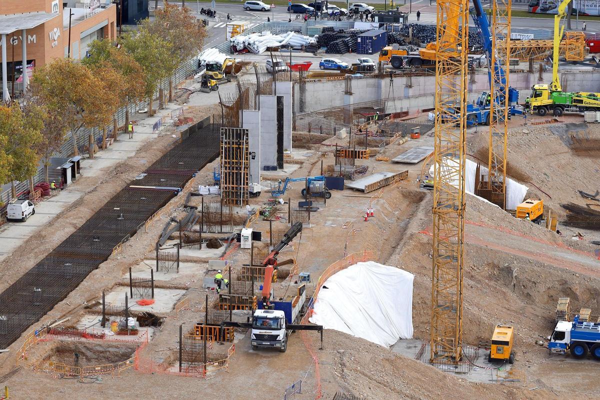 En imágenes | Así avanzan las obras de construcción de La Romareda - El ...