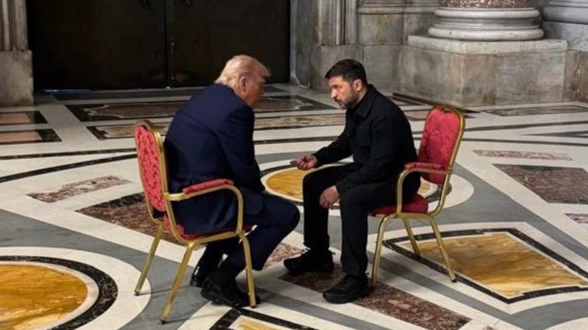 El presidente de Estados Unidos, Donald Trump, y el presidente de Ucrania, Volodimir Zelenski