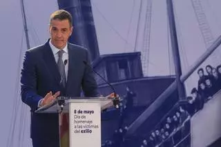 Sánchez censura las "leyes antimemoria" de PP y Vox por ser un "atentado a la democracia"