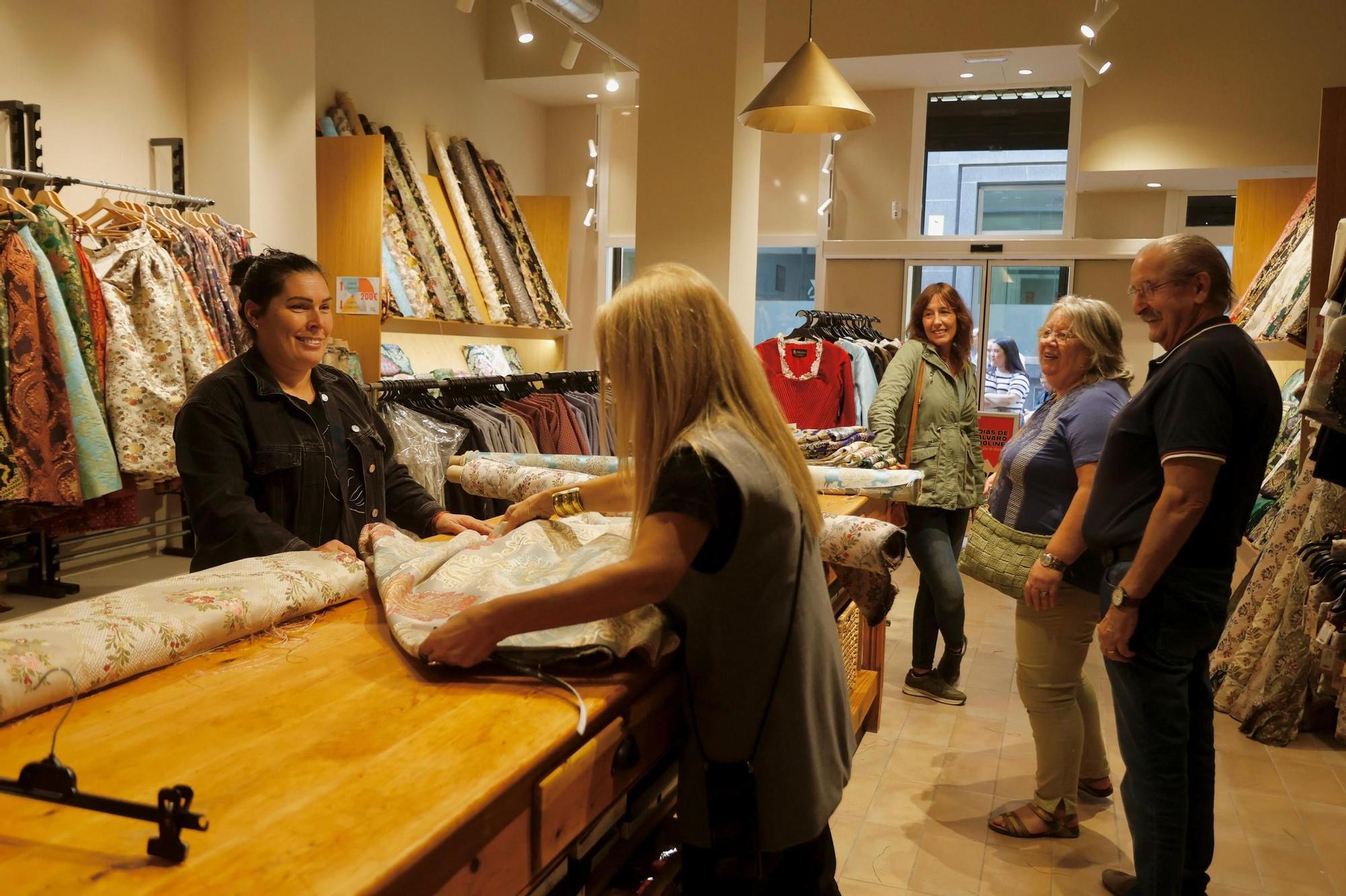 Colas en las tiendas de indumentaria valenciana